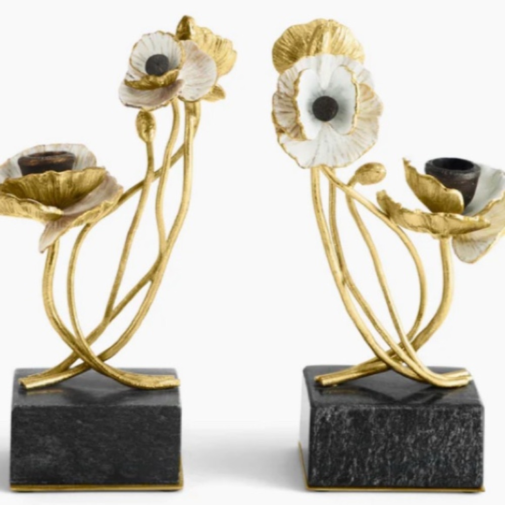 Elegant Gold and Black Floral Candle holder